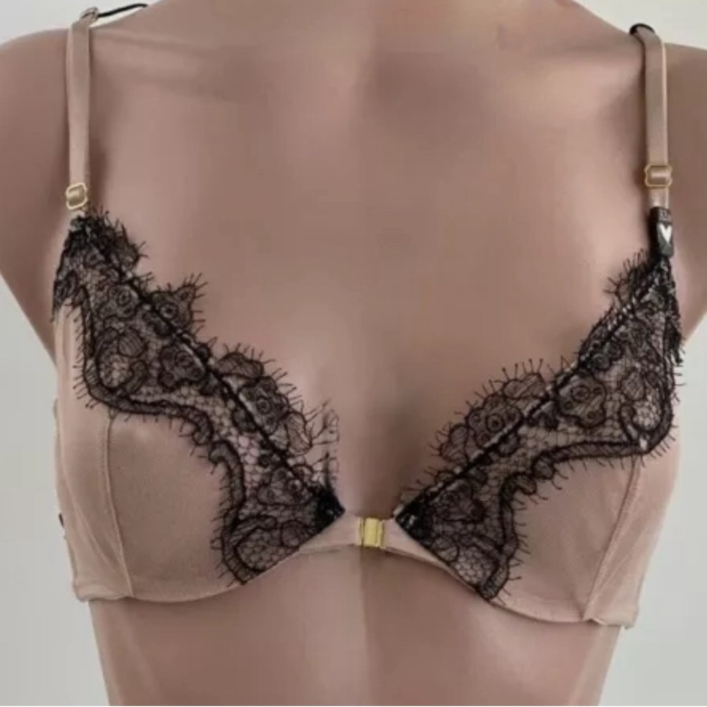Victoria’s Secret Very Sexy Luxe 34B Bra